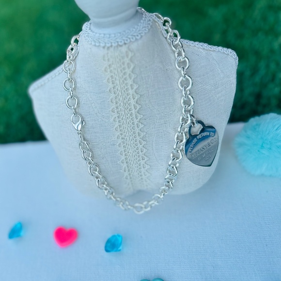 Tiffany & Co. Necklace with XL Heart in Silver, Clasping Link, 16" - Picture 1 of 8